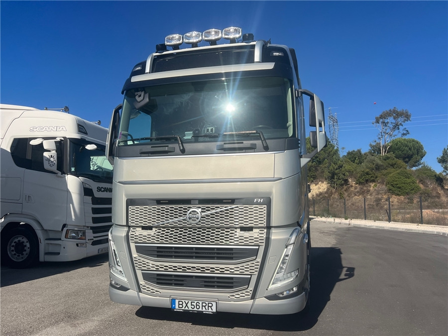 Volvo FH540 / RETARDER /FULL PNEUMATIC - Cabeza tractora: foto 2 Volvo FH540 / RETARDER /FULL PNEUMATIC - Cabeza tractora: foto 2