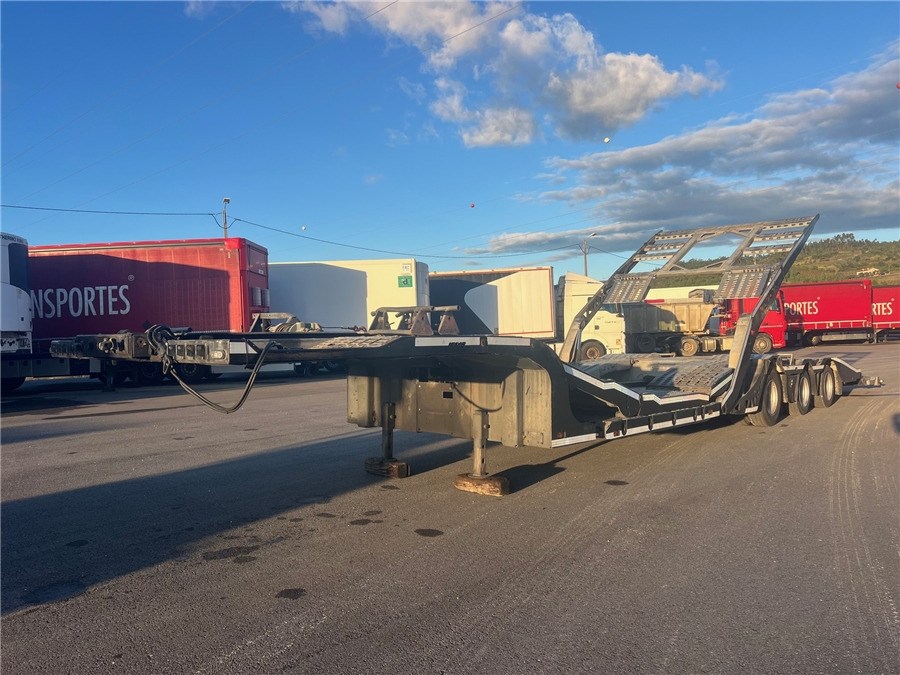 FMS FS3 - Semirremolque portavehículos: foto 1 FMS FS3 - Semirremolque portavehículos: foto 1