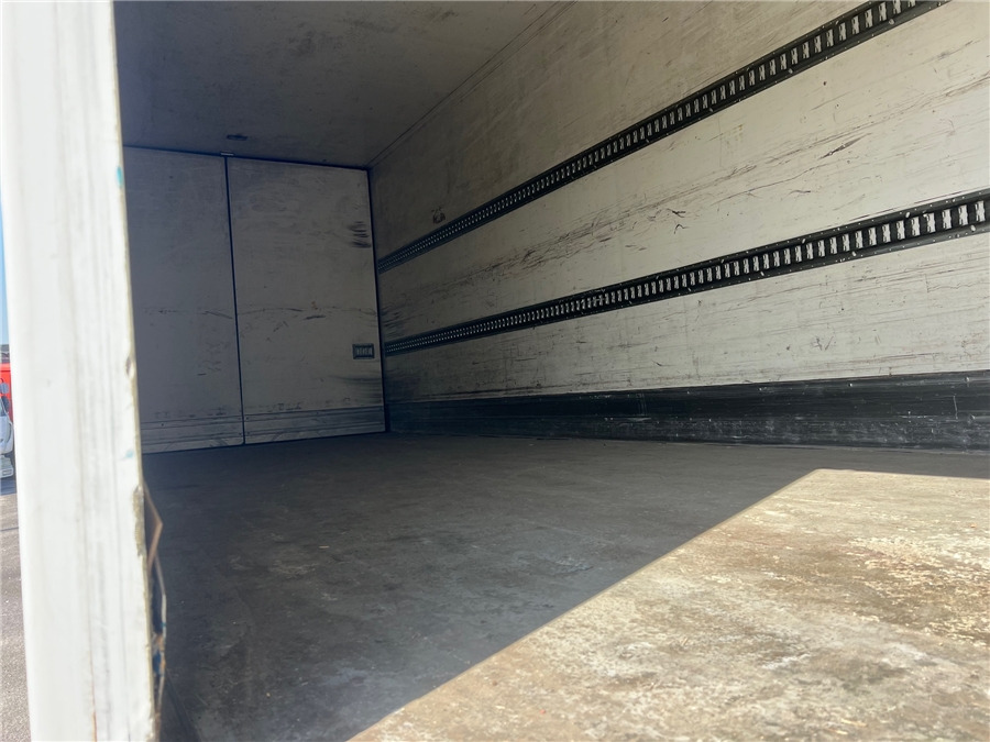 Camión frigorífico Iveco 140E25: foto 7