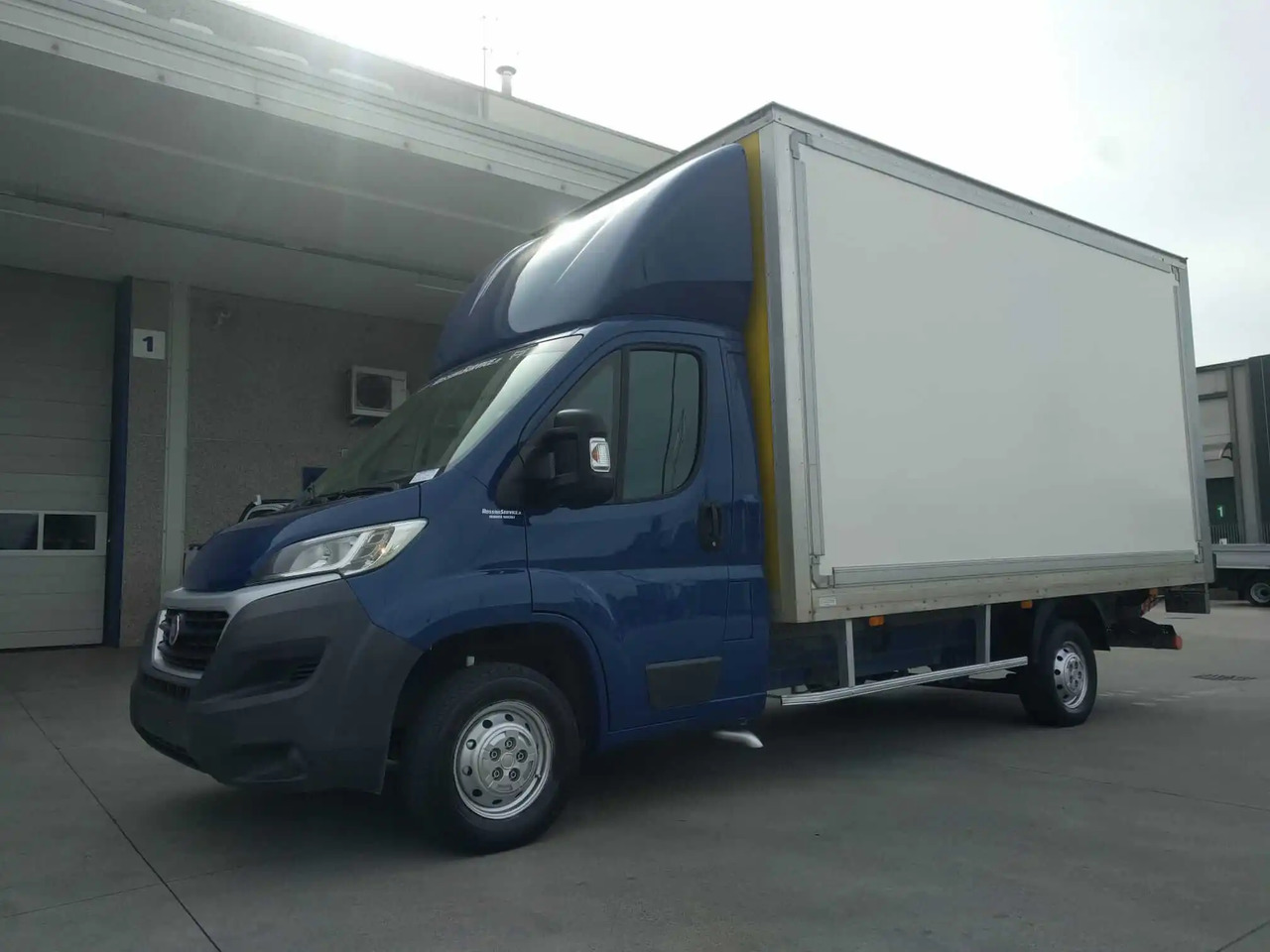 FIAT DUCATO MAXI 35 - Furgoneta caja cerrada: foto 2 FIAT DUCATO MAXI 35 - Furgoneta caja cerrada: foto 2