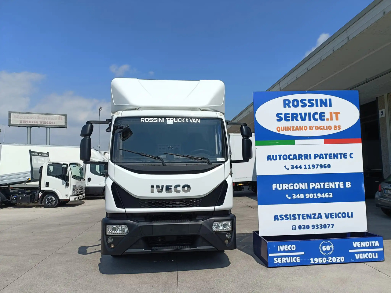 IVECO EUROCARGO 120E19P - Camión chasis: foto 1 IVECO EUROCARGO 120E19P - Camión chasis: foto 1
