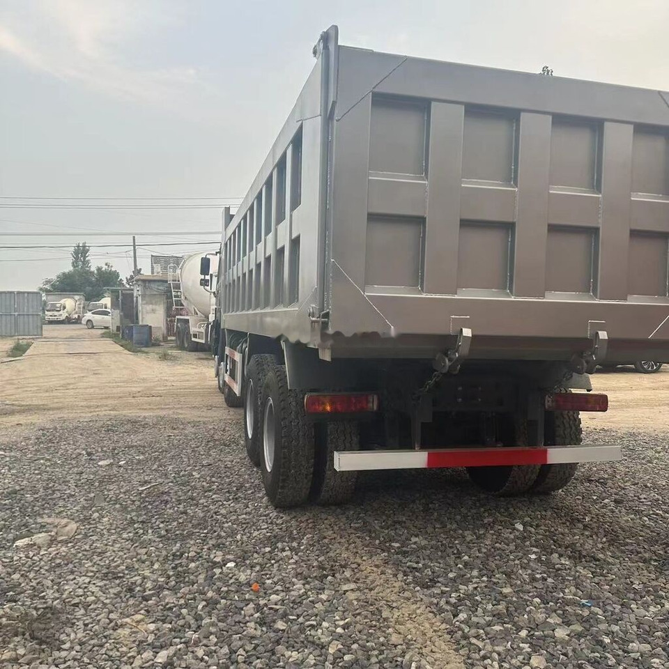 Howo 371 - Camión volquete: foto 5 Howo 371 - Camión volquete: foto 5