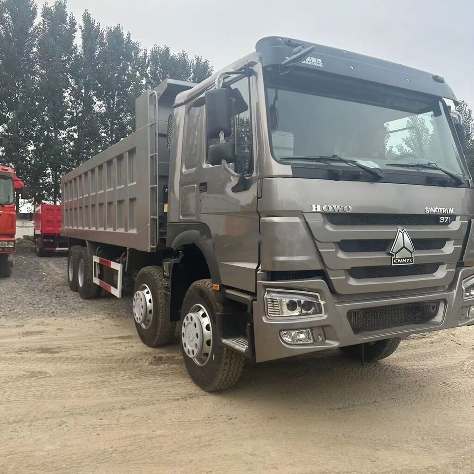 Howo 371 - Camión volquete: foto 4 Howo 371 - Camión volquete: foto 4