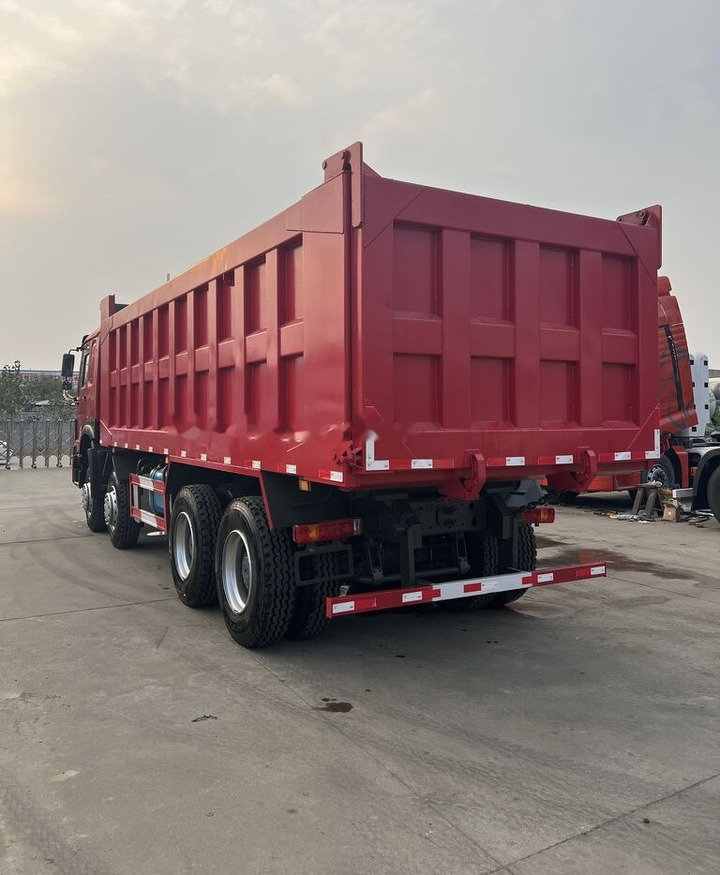 Howo - Camión volquete: foto 1 Howo - Camión volquete: foto 1