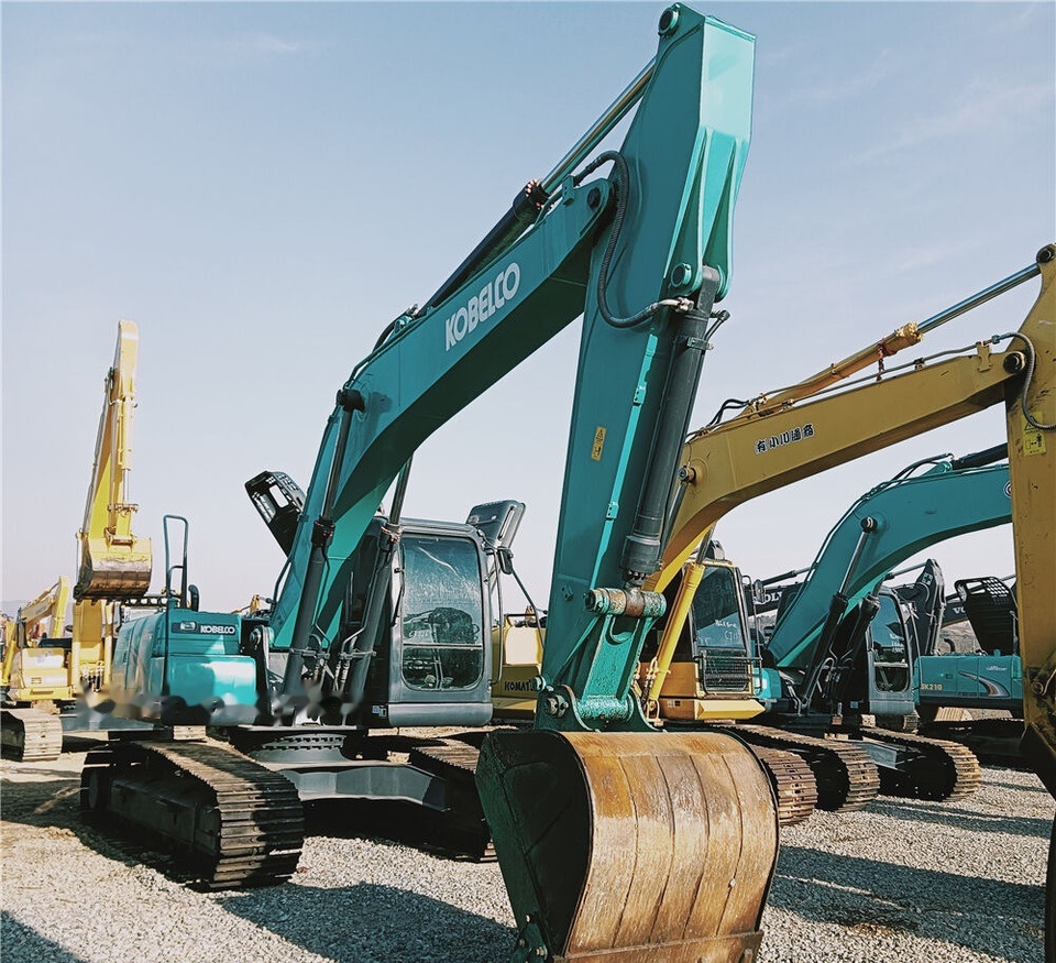 Kobelco SK200D - Excavadora de cadenas: foto 1 Kobelco SK200D - Excavadora de cadenas: foto 1