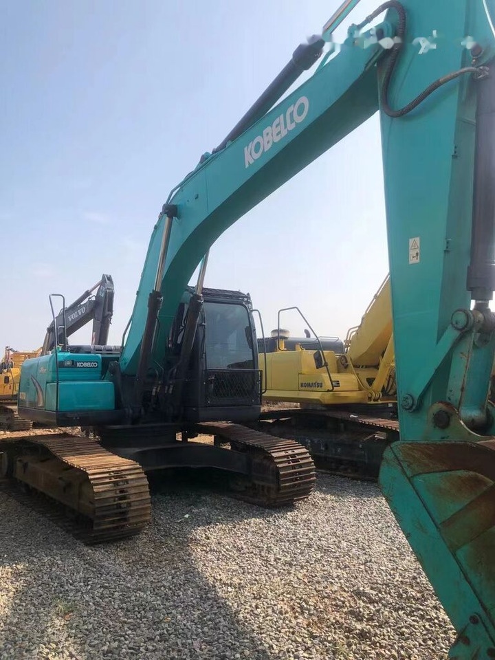 Excavadora de cadenas Kobelco SK260: foto 6
