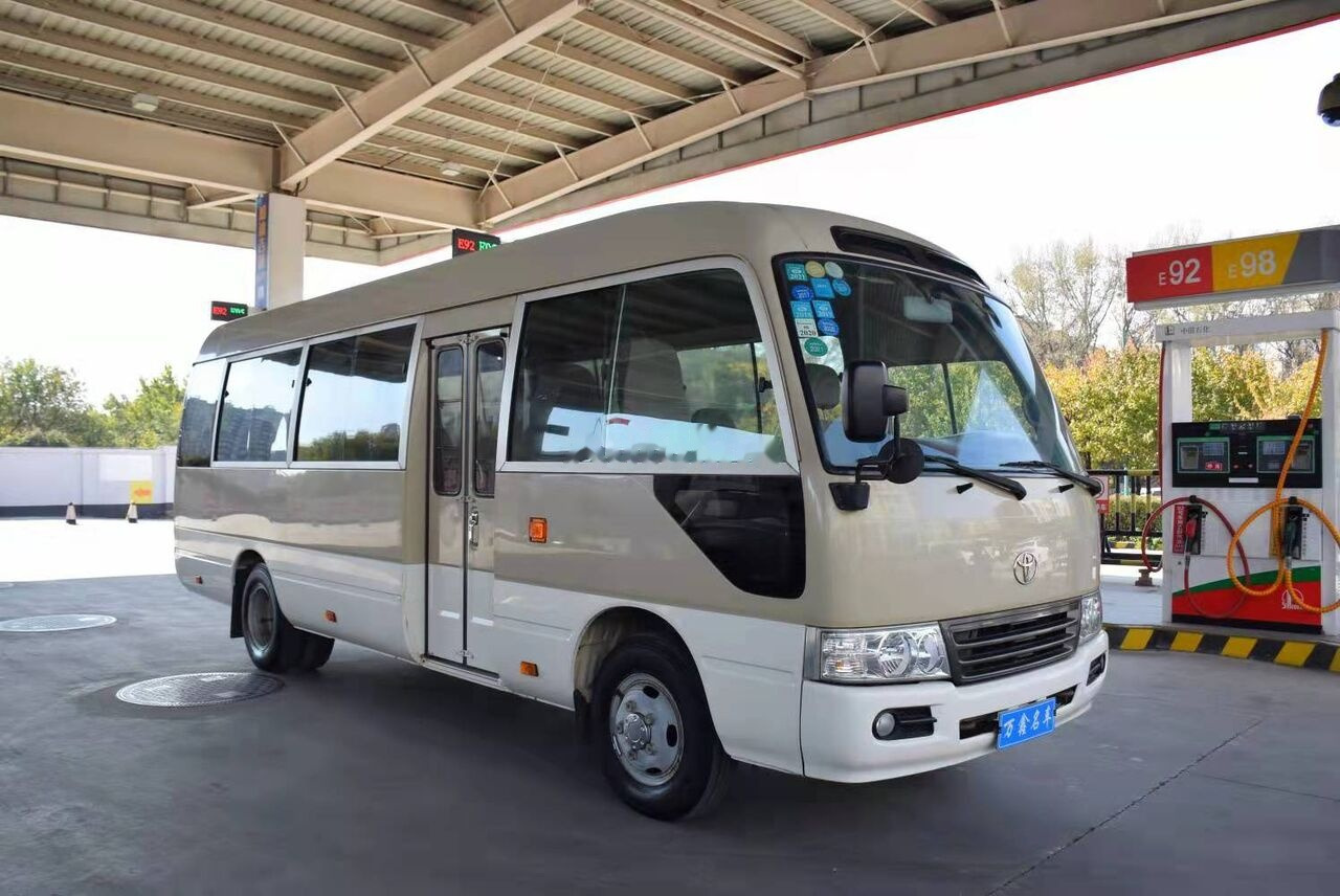 Toyota Coaster - Autobús urbano: foto 4 Toyota Coaster - Autobús urbano: foto 4