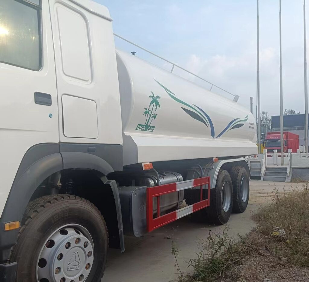 Sinotruk Howo 371 - Vehículo municipal: foto 5 Sinotruk Howo 371 - Vehículo municipal: foto 5