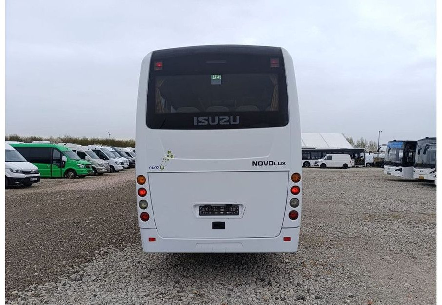 Isuzu Novolux - Autobús suburbano: foto 4 Isuzu Novolux - Autobús suburbano: foto 4