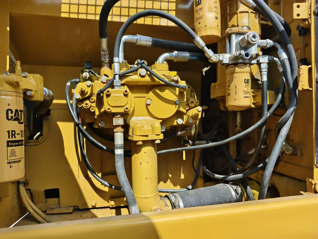 CAT 330D2 - Excavadora de cadenas: foto 4 CAT 330D2 - Excavadora de cadenas: foto 4