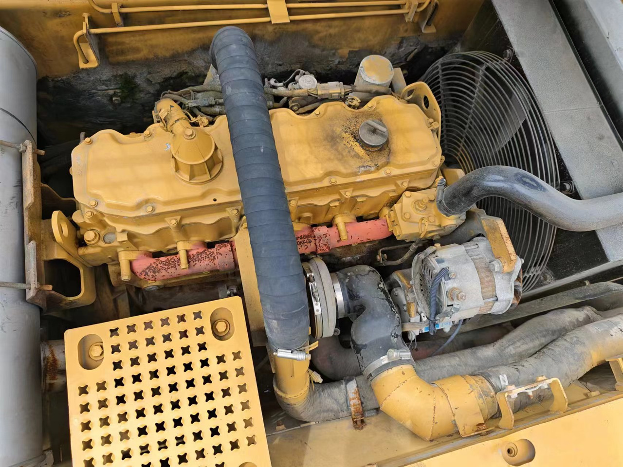 CATERPILLAR 325C - Excavadora de cadenas: foto 4 CATERPILLAR 325C - Excavadora de cadenas: foto 4