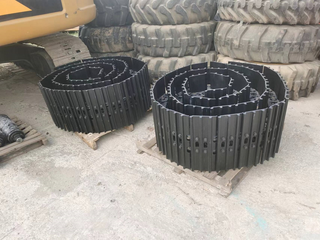 CATERPILLAR 600MM wxcavator track - Oruga para Excavadora de cadenas: foto 3 CATERPILLAR 600MM wxcavator track - Oruga para Excavadora de cadenas: foto 3
