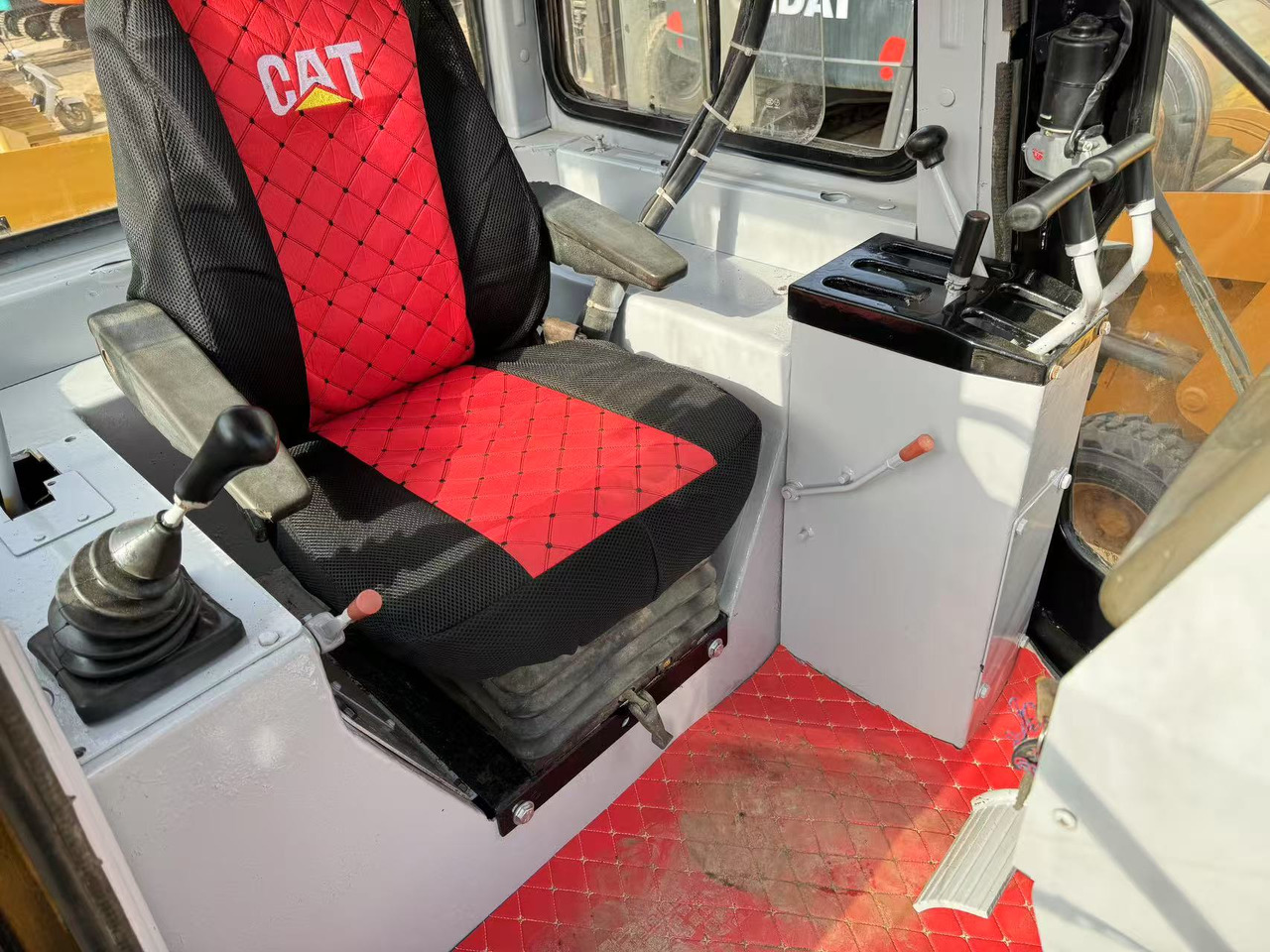 CATERPILLAR D6G2 - Bulldozer: foto 5 CATERPILLAR D6G2 - Bulldozer: foto 5