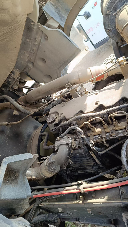 DONGFENG 20000L water truck Sprinkler - Camión cisterna: foto 5 DONGFENG 20000L water truck Sprinkler - Camión cisterna: foto 5