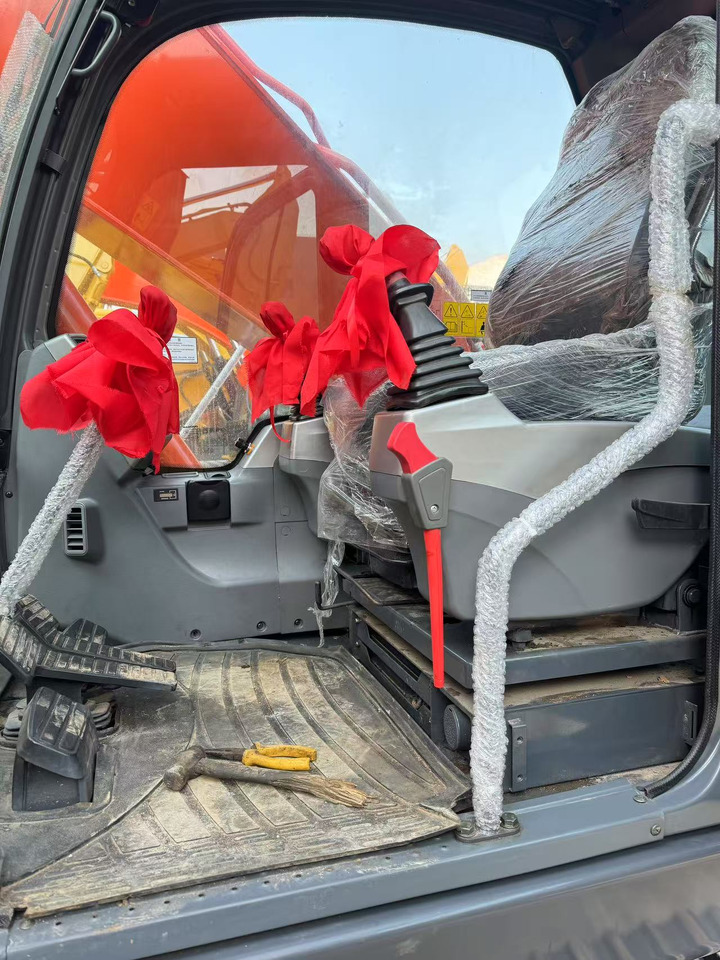 DOOSAN DX225 - Excavadora de cadenas: foto 4 DOOSAN DX225 - Excavadora de cadenas: foto 4