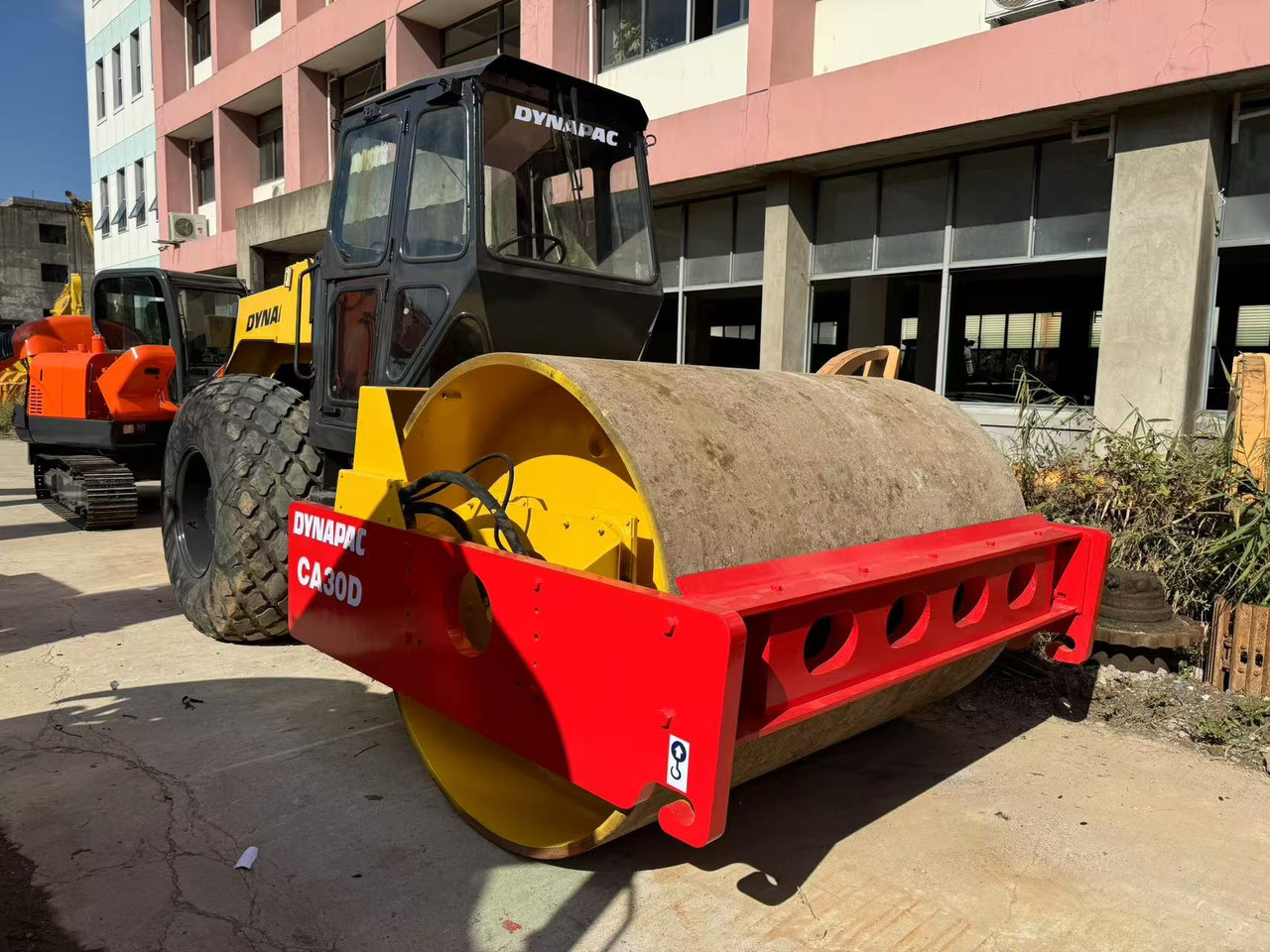 DYNAPAC CA30D - Compactador: foto 2 DYNAPAC CA30D - Compactador: foto 2