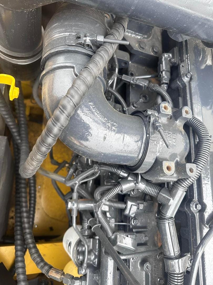 KOMATSU PC300-8 - Excavadora de cadenas: foto 5 KOMATSU PC300-8 - Excavadora de cadenas: foto 5