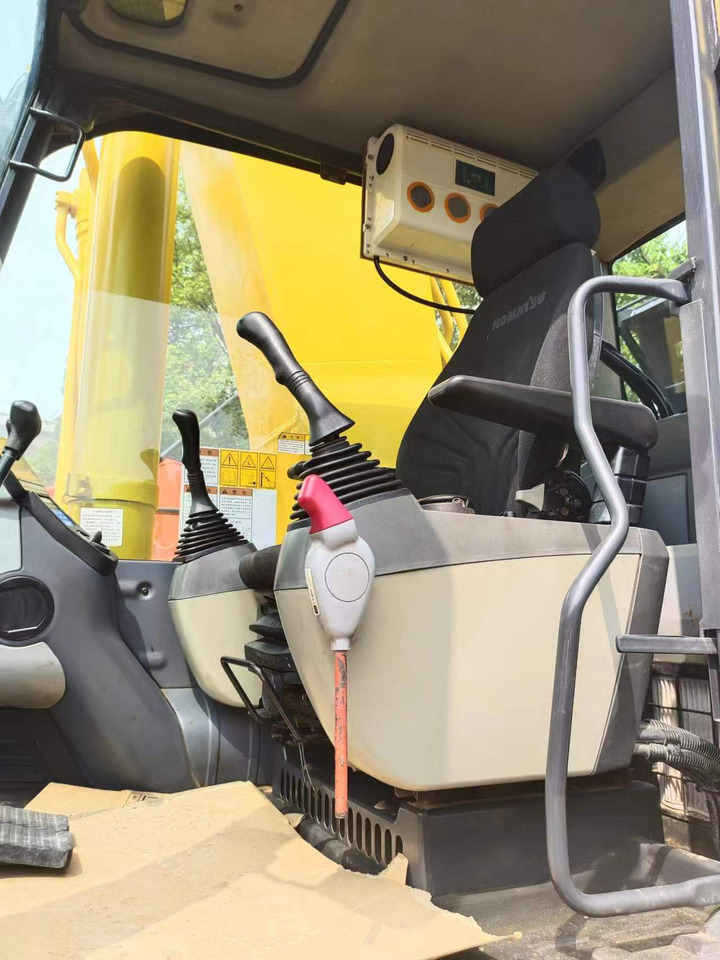 Leasing de KOMATSU PC400-8R KOMATSU PC400-8R: foto 6