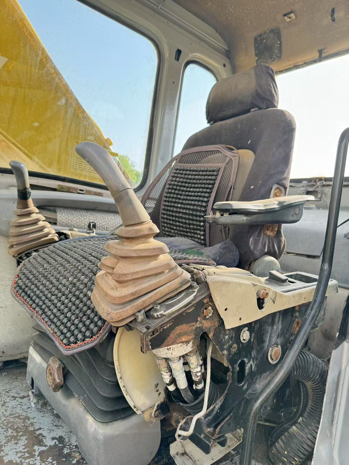 SUMITOMO SH200 - Excavadora de cadenas: foto 5 SUMITOMO SH200 - Excavadora de cadenas: foto 5