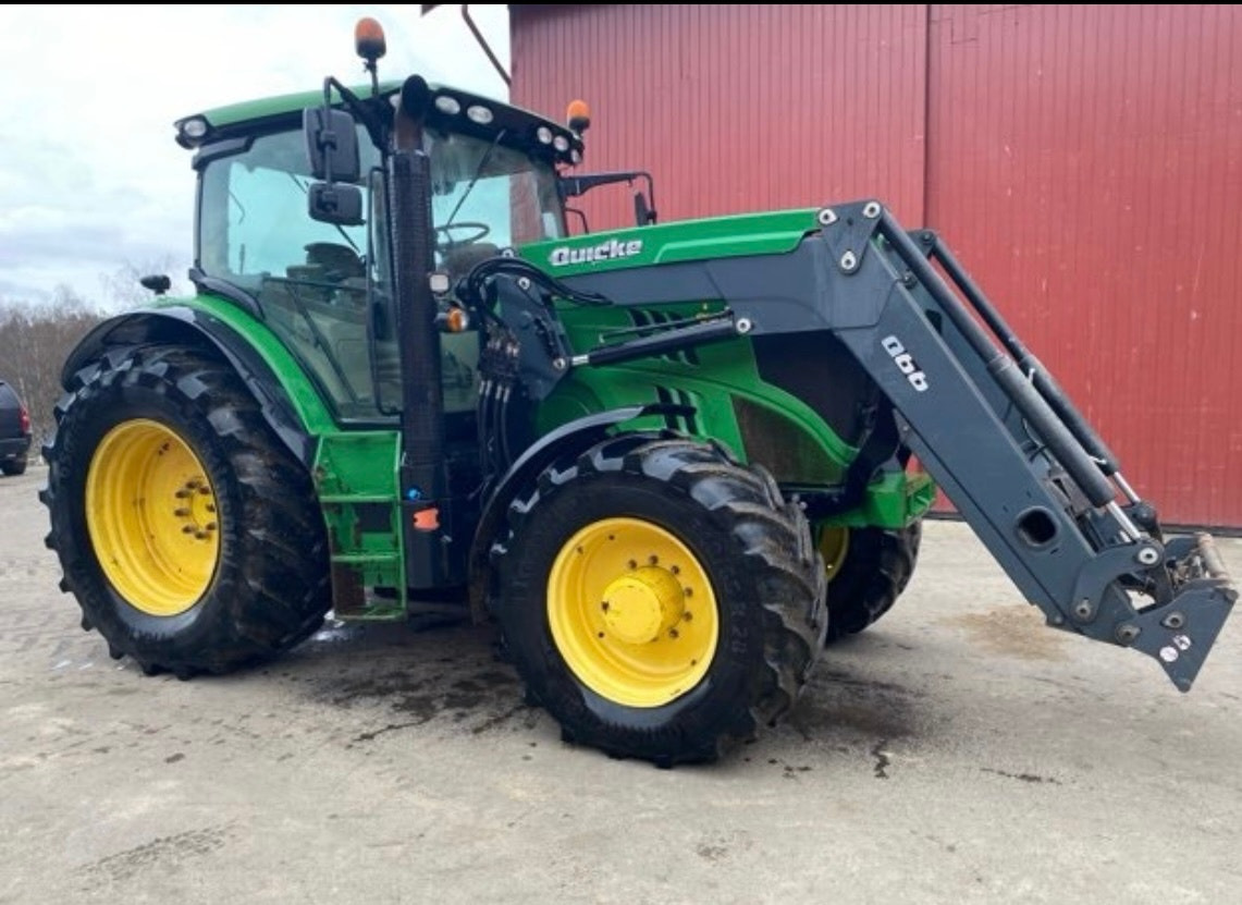 John Deere , Fendt , Case, New Holland - Tractor: foto 1 John Deere , Fendt , Case, New Holland - Tractor: foto 1