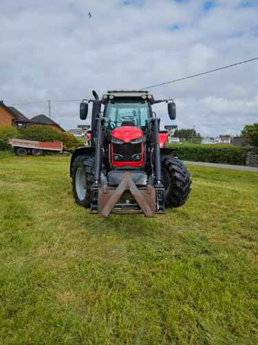 Massey Ferguson 6715S Dyna VT - Tractor: foto 3 Massey Ferguson 6715S Dyna VT - Tractor: foto 3