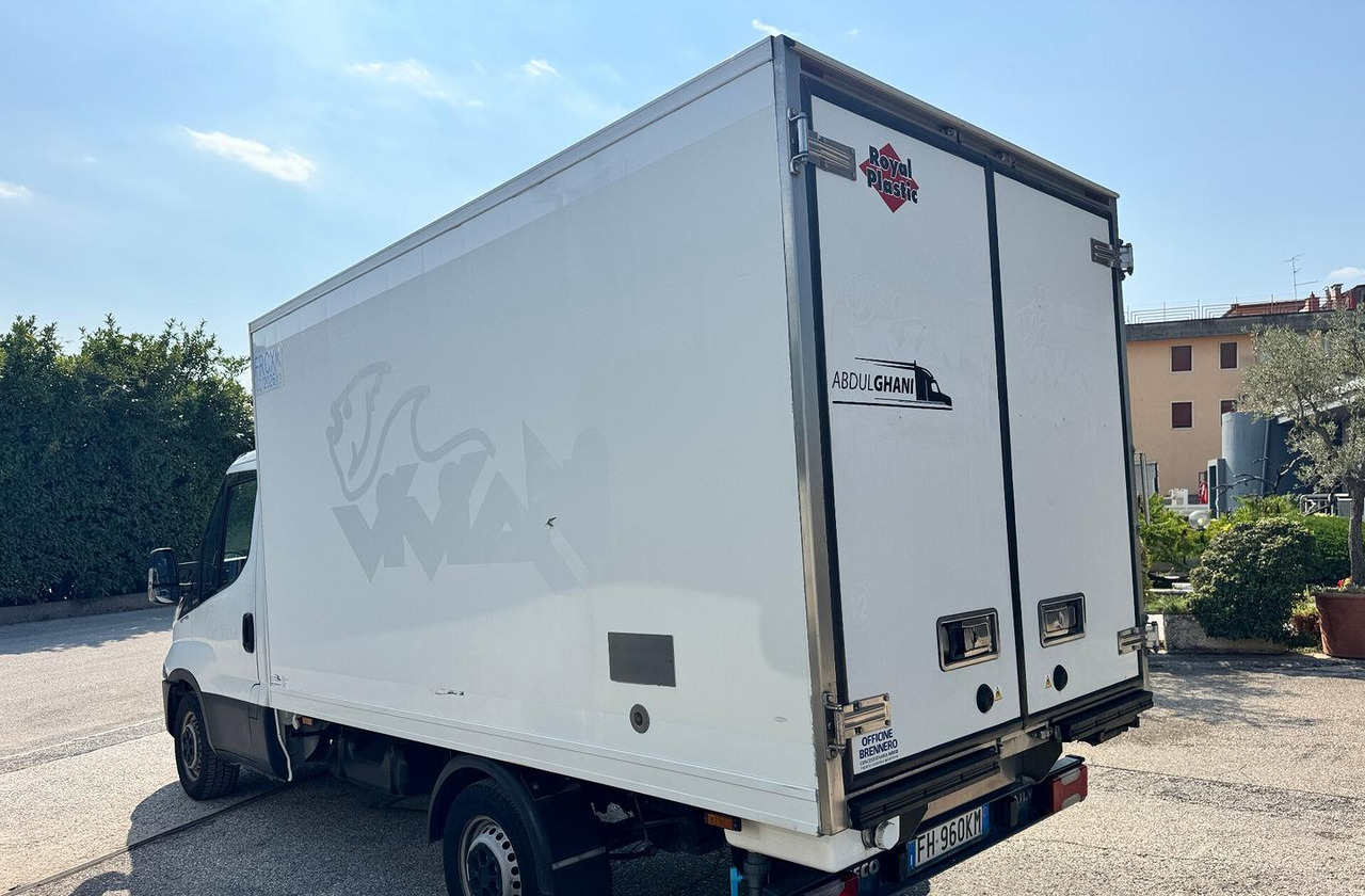 IVECO DAILY 35S15 - FRIGO FRC - PATENTE B - Furgoneta frigorifica: foto 4 IVECO DAILY 35S15 - FRIGO FRC - PATENTE B - Furgoneta frigorifica: foto 4