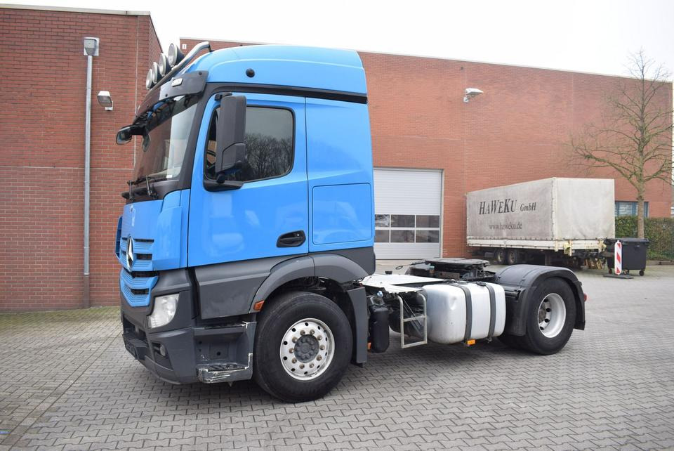 Mercedes-Benz Actros 1843 Stream Space Kipphydraulik Klima - Cabeza tractora: foto 3 Mercedes-Benz Actros 1843 Stream Space Kipphydraulik Klima - Cabeza tractora: foto 3