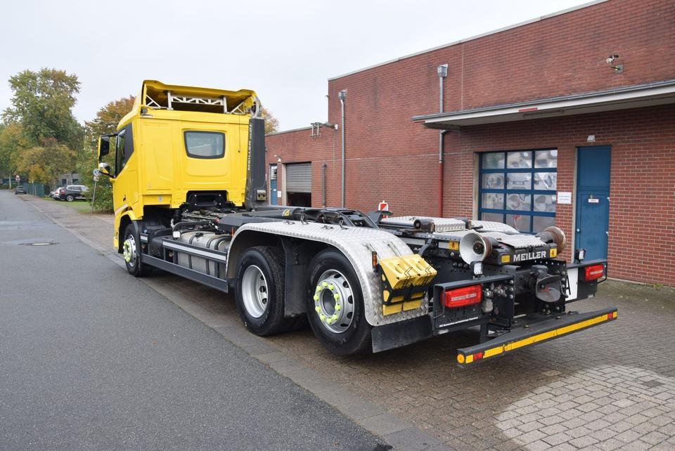 DAF XG 450 Meiller RS21 Abroll ACC Navi Kamera EU6E - Camión multibasculante: foto 5 DAF XG 450 Meiller RS21 Abroll ACC Navi Kamera EU6E - Camión multibasculante: foto 5