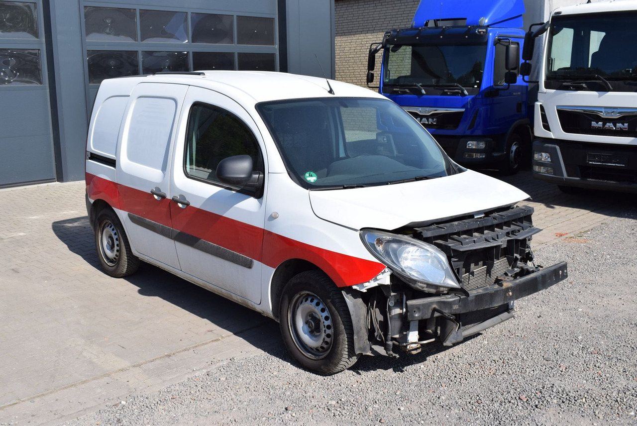 Mercedes-Benz Citan 109 CDI lang Klima AHK Regale UNFALL - Furgoneta pequeña: foto 1 Mercedes-Benz Citan 109 CDI lang Klima AHK Regale UNFALL - Furgoneta pequeña: foto 1