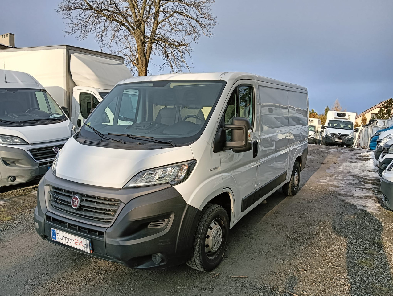 FIAT DUCATO FURGON BLASZAK L2H1 NR 823 - Furgoneta pequeña: foto 1 FIAT DUCATO FURGON BLASZAK L2H1 NR 823 - Furgoneta pequeña: foto 1