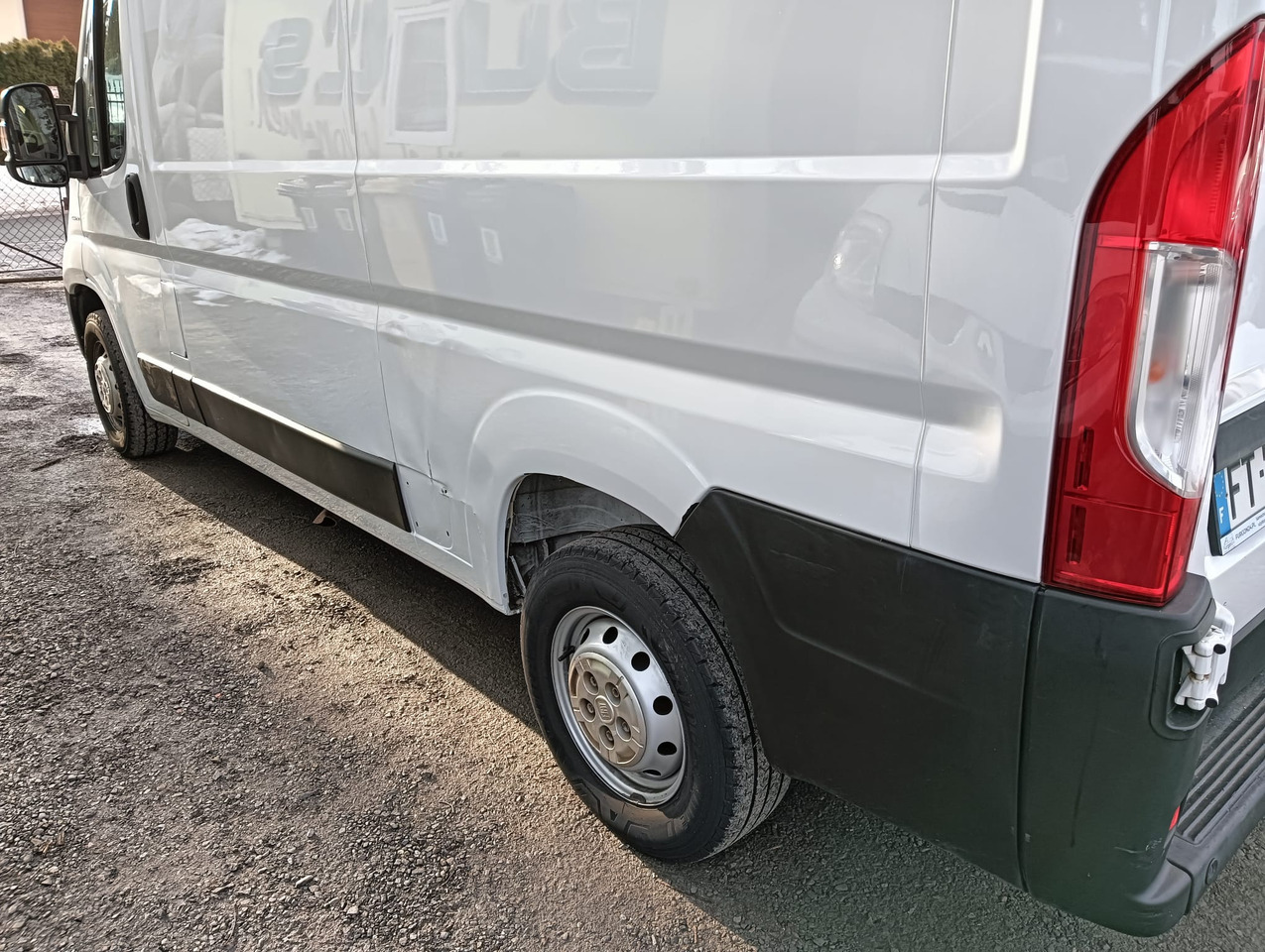 Leasing de  FIAT DUCATO FURGON BLASZAK L2H1 NR 823 FIAT DUCATO FURGON BLASZAK L2H1 NR 823: foto 13