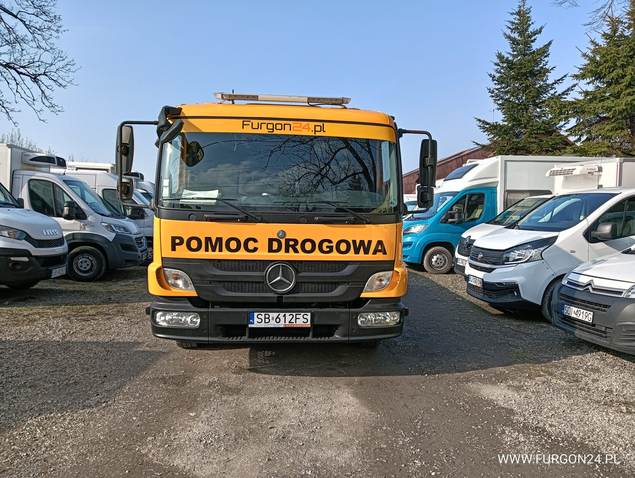 MERCEDES ATEGO 1018 POMOC DROGOWA LAWETA NR 665 - Camión portavehículos: foto 2 MERCEDES ATEGO 1018 POMOC DROGOWA LAWETA NR 665 - Camión portavehículos: foto 2