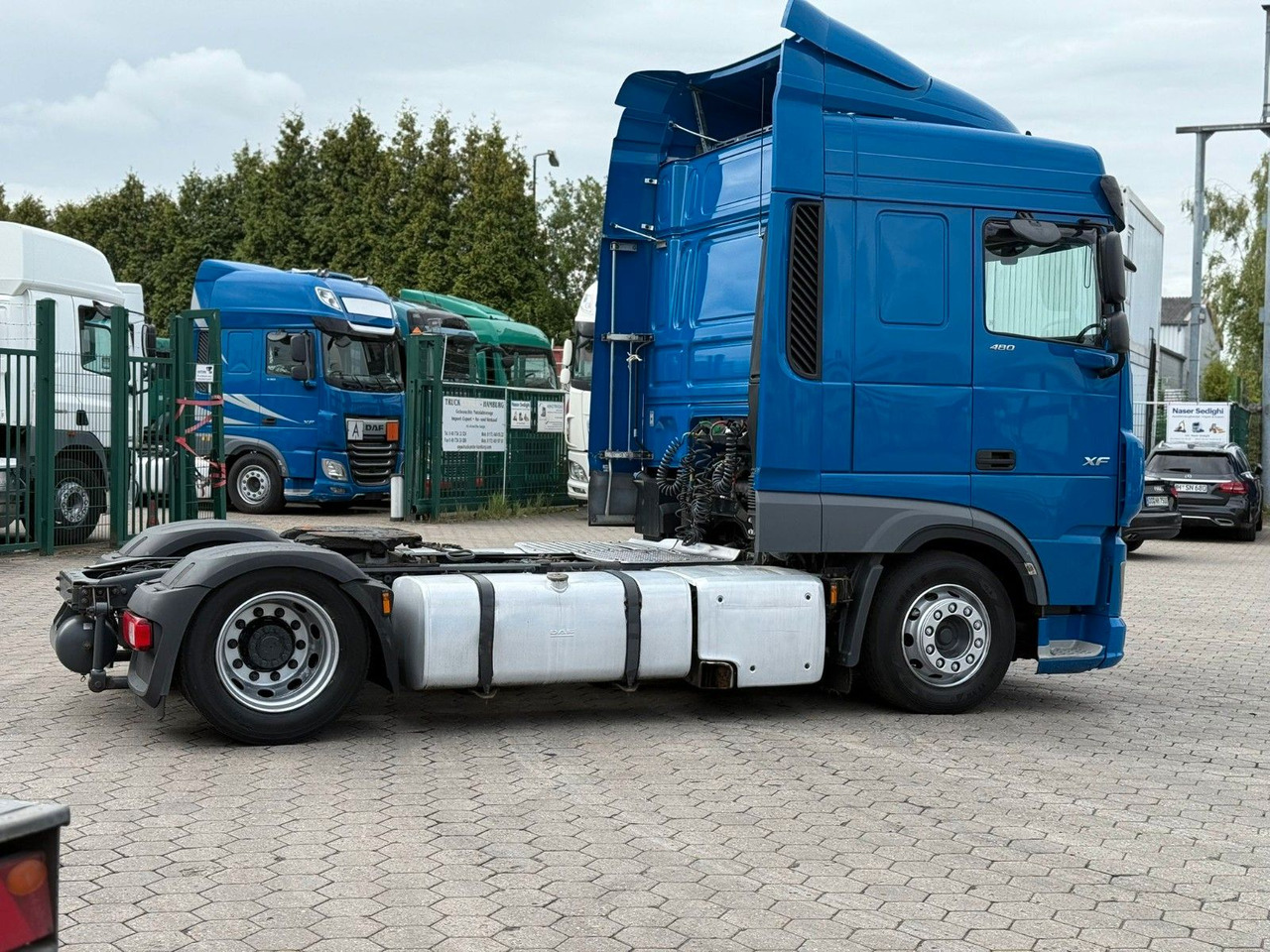 DAF XF 480 Low +Retarter+2xTank - Cabeza tractora: foto 4 DAF XF 480 Low +Retarter+2xTank - Cabeza tractora: foto 4