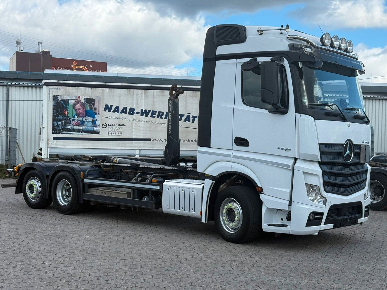 Leasing de  Mercedes-Benz Actros 2548 Meiller+ Funk+6x2 Mercedes-Benz Actros 2548 Meiller+ Funk+6x2: foto 6
