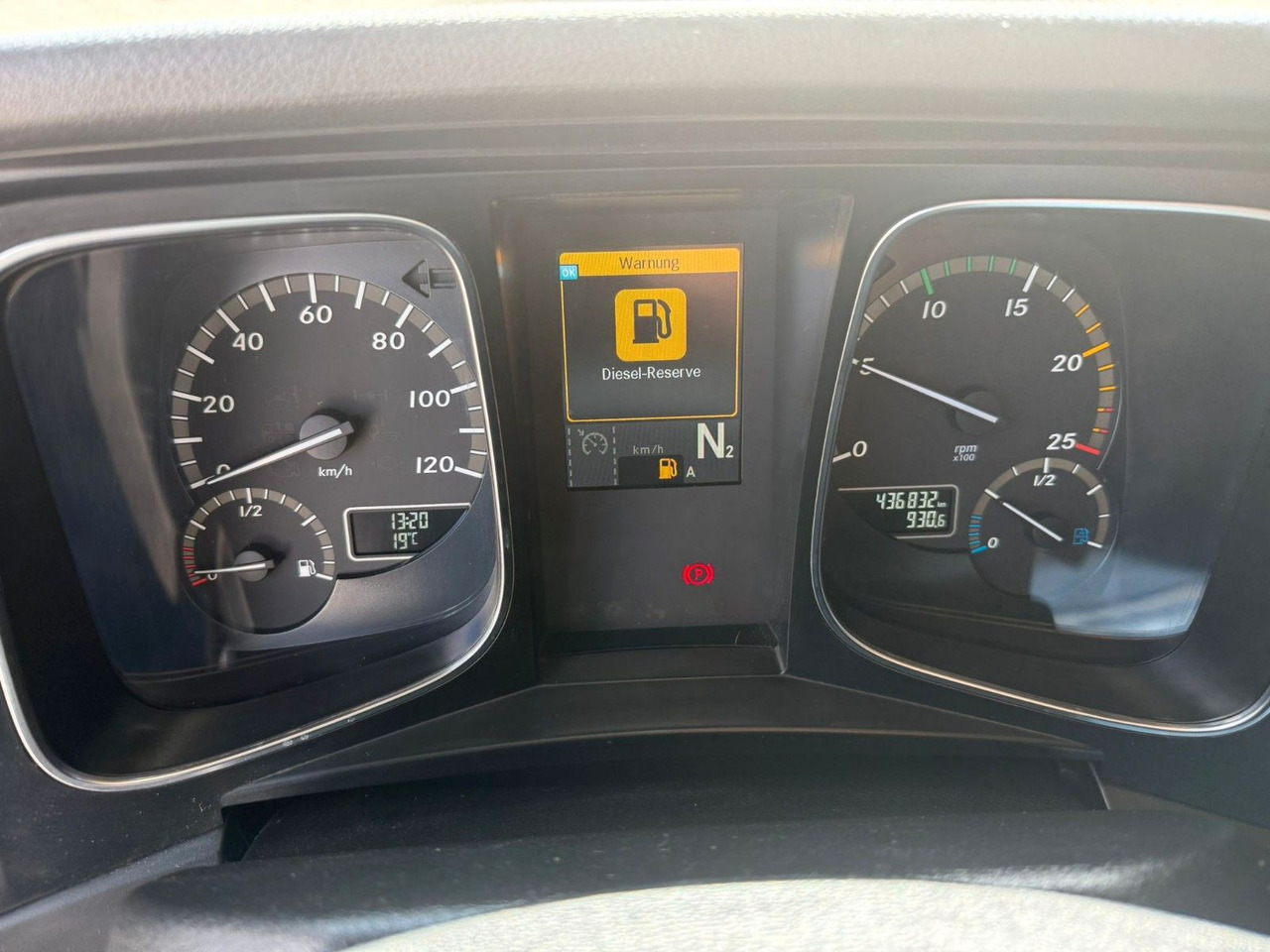 Leasing de  Mercedes-Benz Actros 2548 Meiller+ Funk+6x2 Mercedes-Benz Actros 2548 Meiller+ Funk+6x2: foto 11