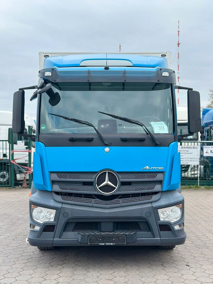 Mercedes-Benz Antos 1830+Isolierkoffer - Camión caja cerrada: foto 2 Mercedes-Benz Antos 1830+Isolierkoffer - Camión caja cerrada: foto 2