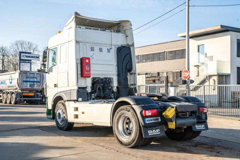 DAF XF 460 + HYDRAULIQUE - Cabeza tractora: foto 5 DAF XF 460 + HYDRAULIQUE - Cabeza tractora: foto 5