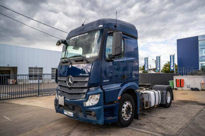 Mercedes ACTROS 1843 LS + HYDRAULIQUE - Cabeza tractora: foto 1 Mercedes ACTROS 1843 LS + HYDRAULIQUE - Cabeza tractora: foto 1