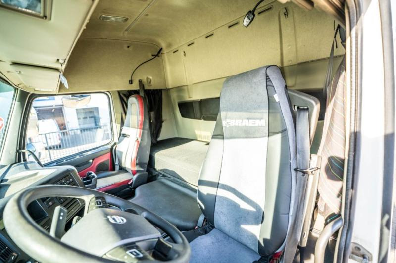 Cabeza tractora Volvo FMX 460 GLOB + HYDR: foto 10