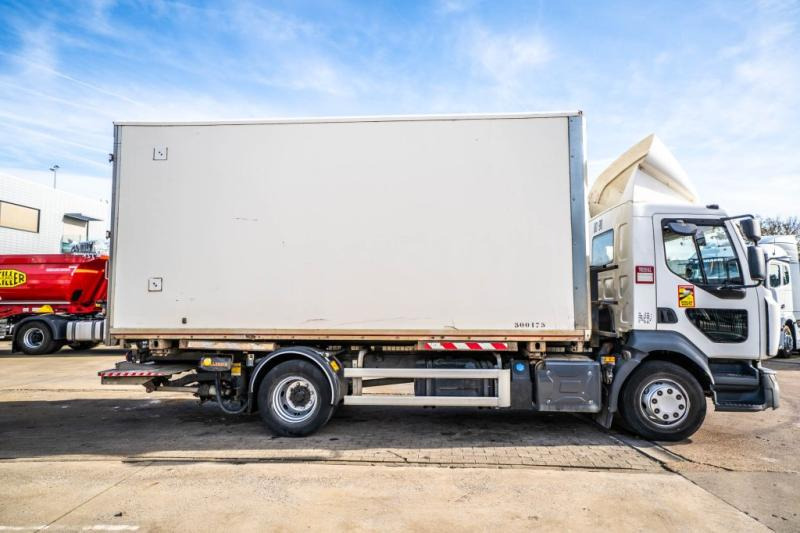Renault D14 250 + DHOLLANDIA 1.5T - Camión caja cerrada: foto 3 Renault D14 250 + DHOLLANDIA 1.5T - Camión caja cerrada: foto 3