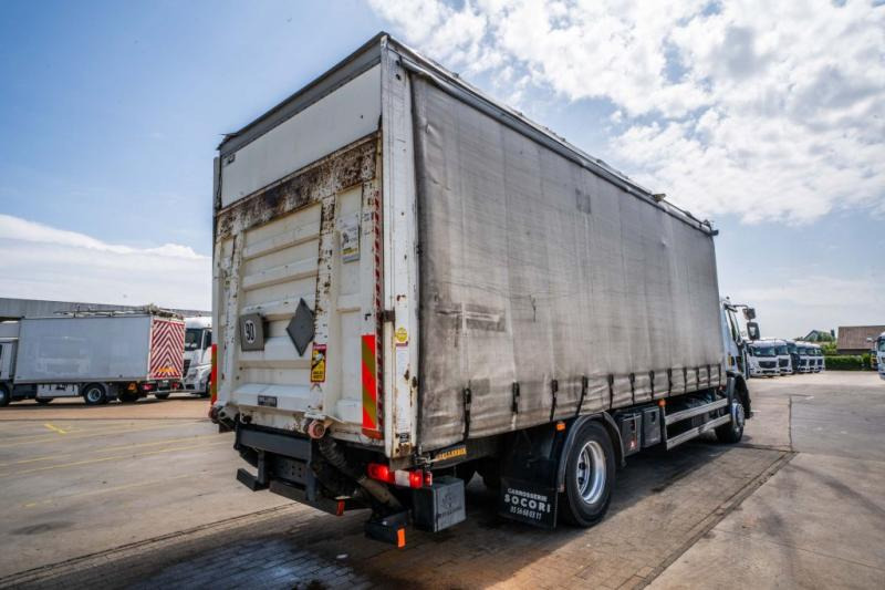 Renault PREMIUM 270 DXI +DHOLLANDIA 2.5T - Camión lona: foto 4 Renault PREMIUM 270 DXI +DHOLLANDIA 2.5T - Camión lona: foto 4