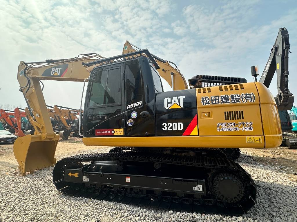 CAT 320D2 - Excavadora de cadenas: foto 1 CAT 320D2 - Excavadora de cadenas: foto 1