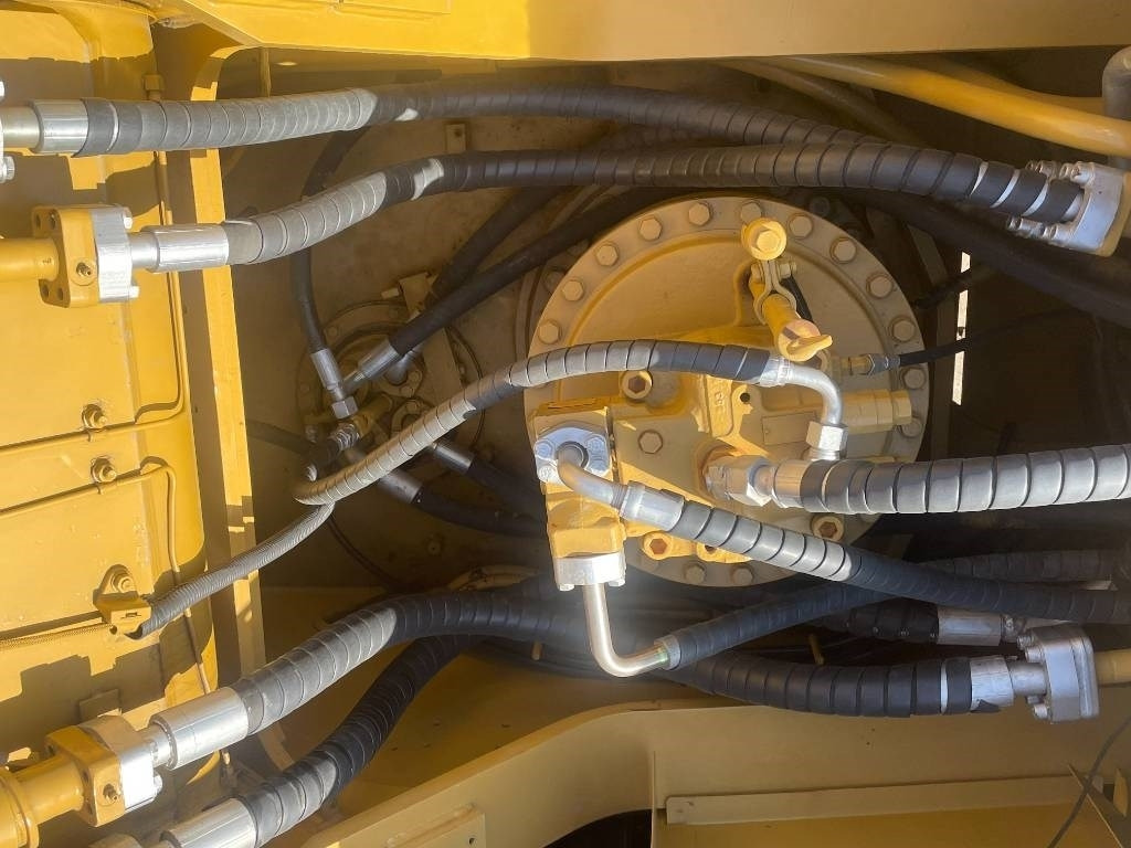 Excavadora de cadenas CAT 340D2L: foto 10