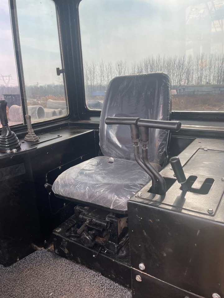 Leasing de CAT D 7 G  CAT D 7 G: foto 6