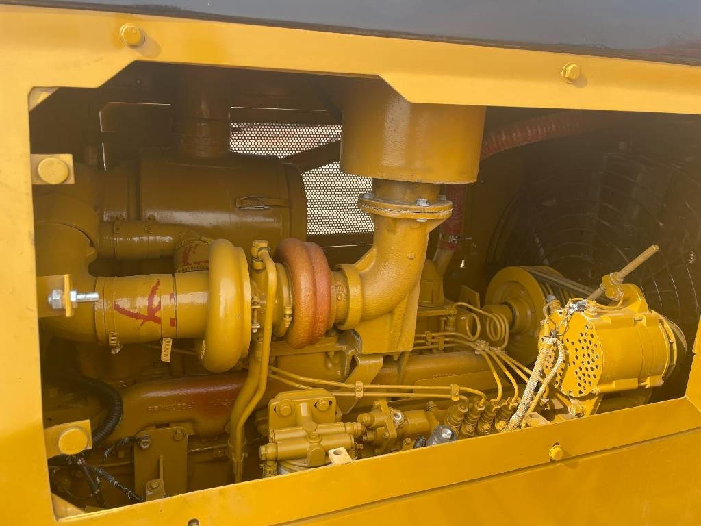 Leasing de CAT D 7 G  CAT D 7 G: foto 8