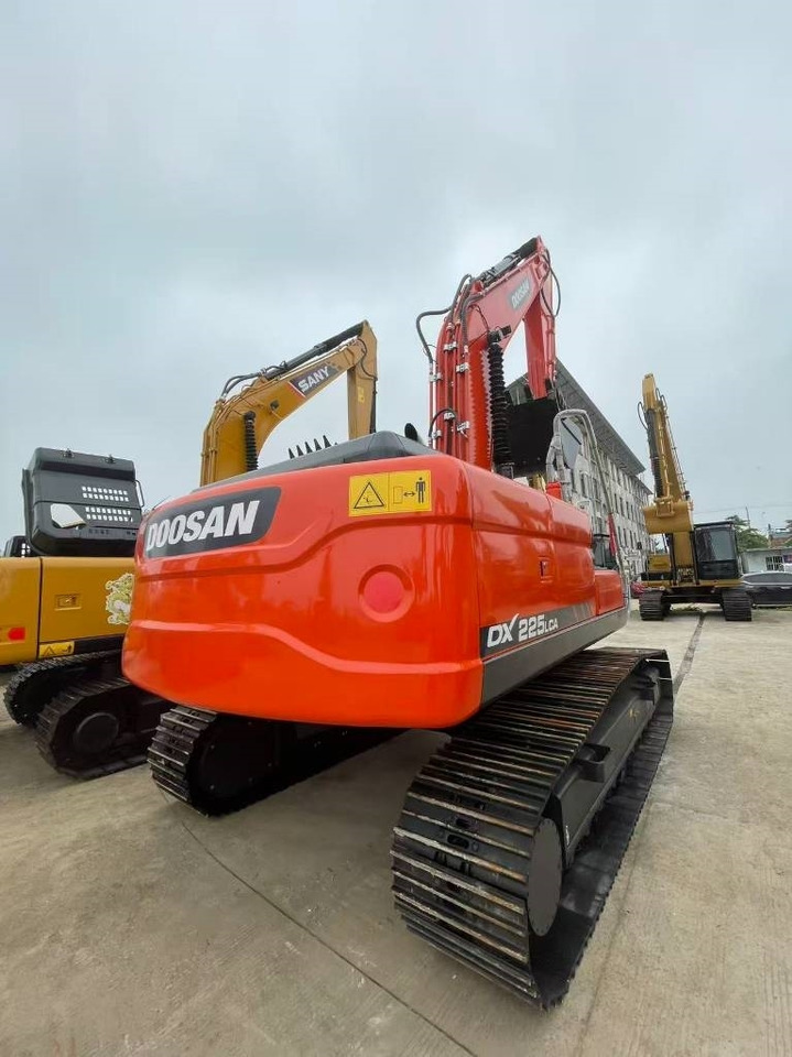 Doosan DX 225 LC - Excavadora de cadenas: foto 4 Doosan DX 225 LC - Excavadora de cadenas: foto 4