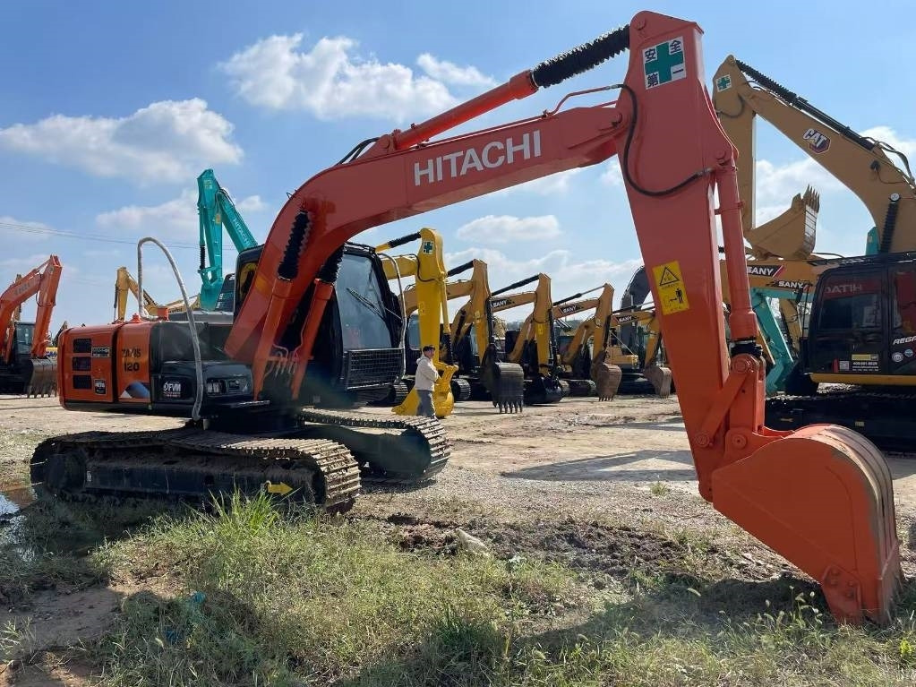 Hitachi ZX 120  - Excavadora de cadenas: foto 5 Hitachi ZX 120  - Excavadora de cadenas: foto 5