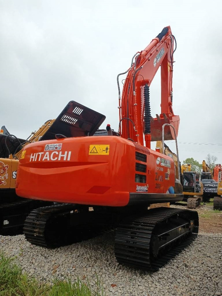 Hitachi ZX 200  - Excavadora de cadenas: foto 4 Hitachi ZX 200  - Excavadora de cadenas: foto 4