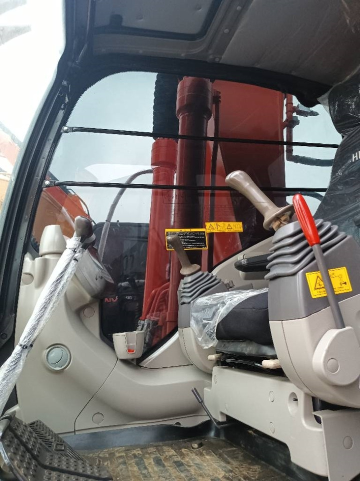 Hitachi ZX 200  - Excavadora de cadenas: foto 3 Hitachi ZX 200  - Excavadora de cadenas: foto 3