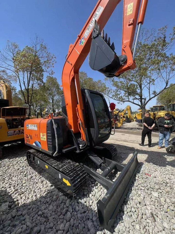 Hitachi ZX 60 - Miniexcavadora: foto 2 Hitachi ZX 60 - Miniexcavadora: foto 2